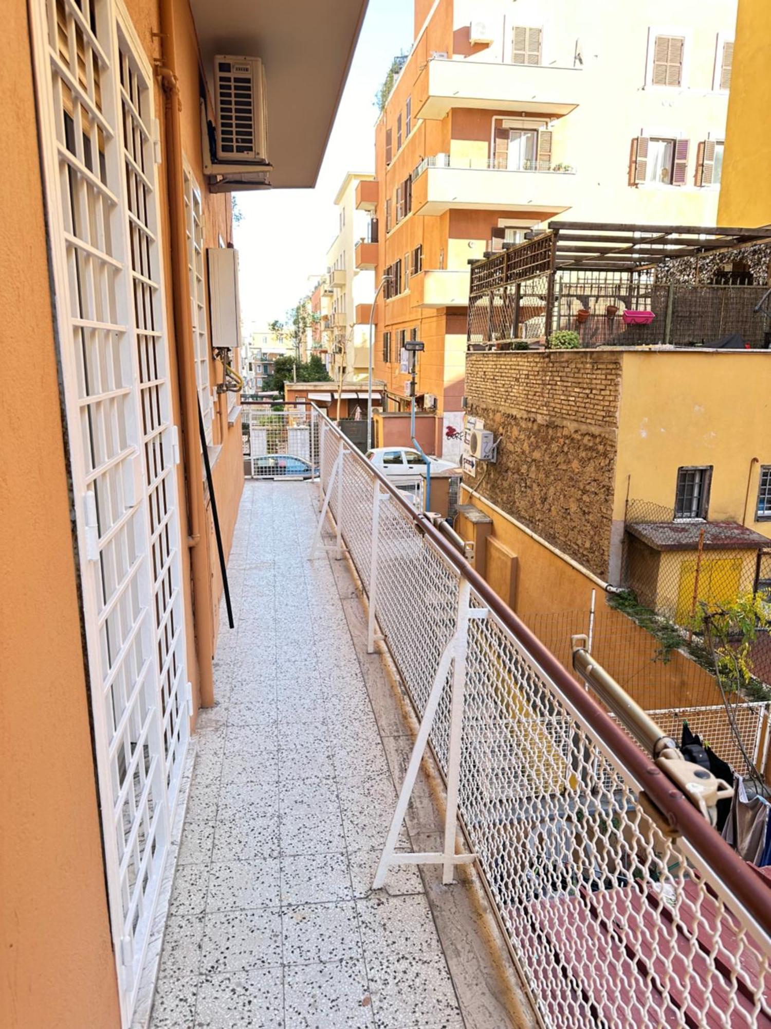 Appartement La Chiave Del 23, Roma In Tasca Extérieur photo